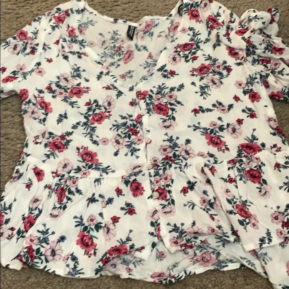 Floral top